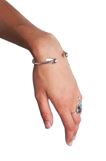 Energetische armband - Heerlijk Water × Leliveld informatie